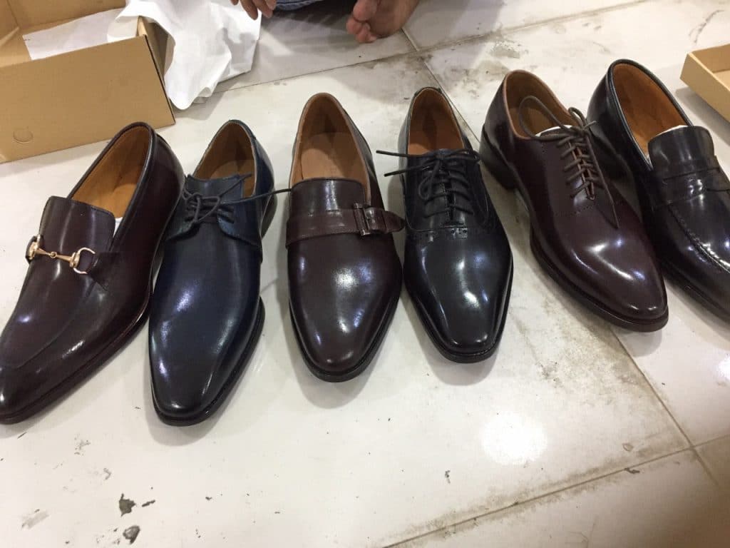 Còn chần chừ gì mà không đến với Xuonggiay.vn ngay hôm nay?